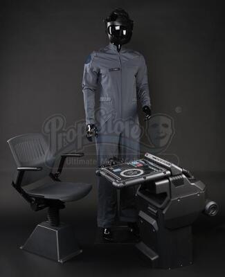 ENDER'S GAME - Drone Pilot Uniform and Control Station 01