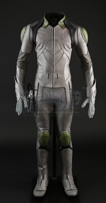 ENDER'S GAME -Dink Meeker’s (Khylin Rhambo) Salamander Flash Suit