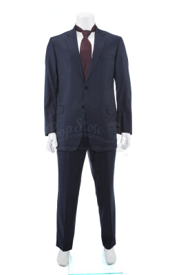 Lot # 8: James Riley (Matthew Modine) Initial Briefing Suit