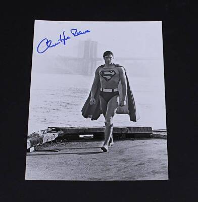 SUPERMAN (1978) - Christopher Reeve Signed Promotional Photograph