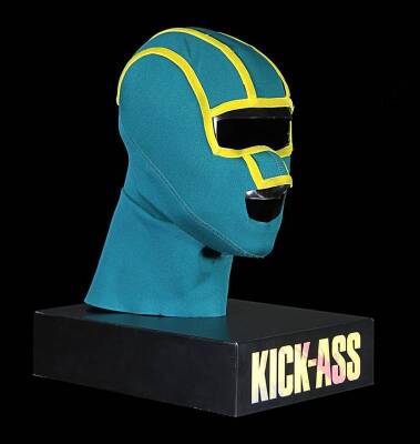 KICK-ASS (2010) - Kick-Ass' (Aaron Taylor-Johnson) Mask