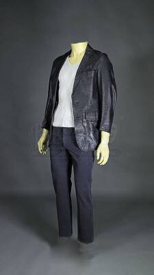 MISSION: IMPOSSIBLE (1996) - Ethan Hunt's (Tom Cruise) London Safe House Costume