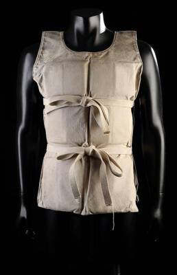 TITANIC (1997) - R.M.S. Titanic Passenger Life Vest