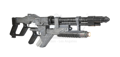 Lot #29 - ALIEN RESURRECTION (1997) - Light-Up AR-2 Rifle