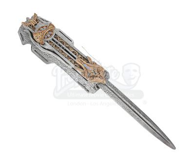 Lot #47 - ASSASSIN'S CREED (2016) - Aguilar's (Michael Fassbender) SFX Wristblade