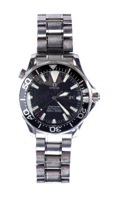 Lot #582 - RAY DONOVAN (TV SERIES, 2013-2020) - Ray Donovan's (Liev Schreiber) Omega Seamaster Professional Watch