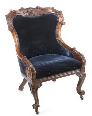 THE TWILIGHT SAGA: ECLIPSE (2010) - Cullen House Velvet Chair