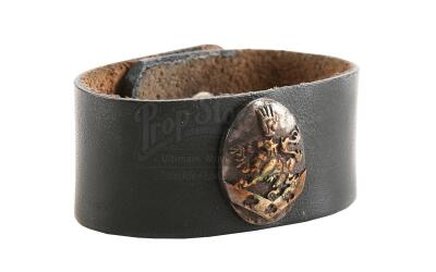 THE TWILIGHT SAGA: BREAKING DAWN PART 2 (2012) - Bella Cullen's Crest Cuff