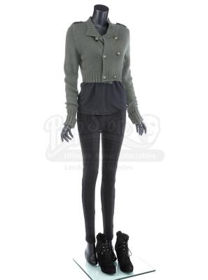 THE TWILIGHT SAGA: BREAKING DAWN PART 2 (2012) - Bella Cullen's Stunt Romanian Encounter Costume